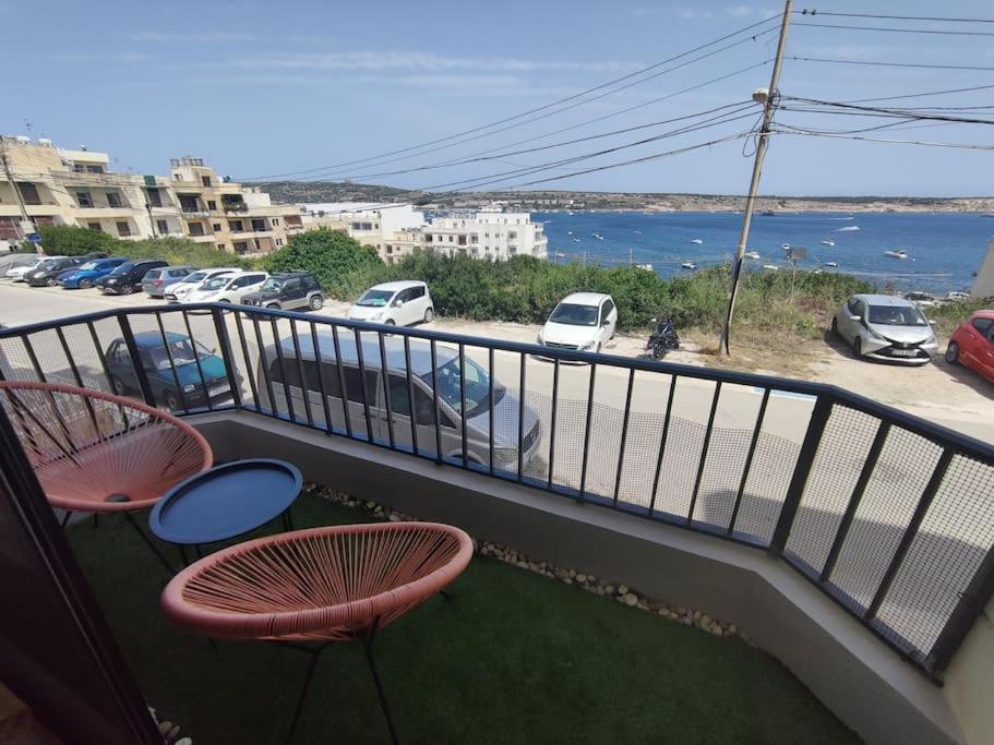 Seaside Serenity - A Lovely Apartment With Views Mellieħa Exterior foto